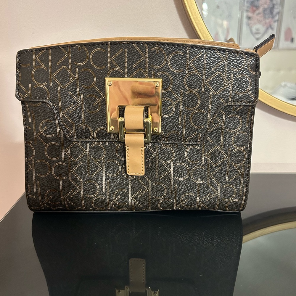Calvin Klein Crossbody Purse